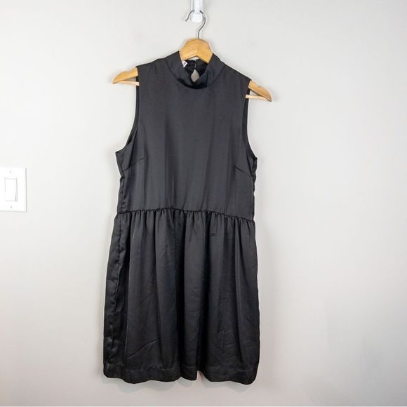 Chic Black Satin Sleeveless Dress by Frank & Oak - Picture 4 of 14